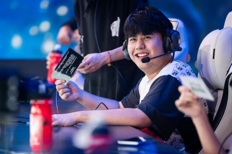 们在比赛中 们在比赛中