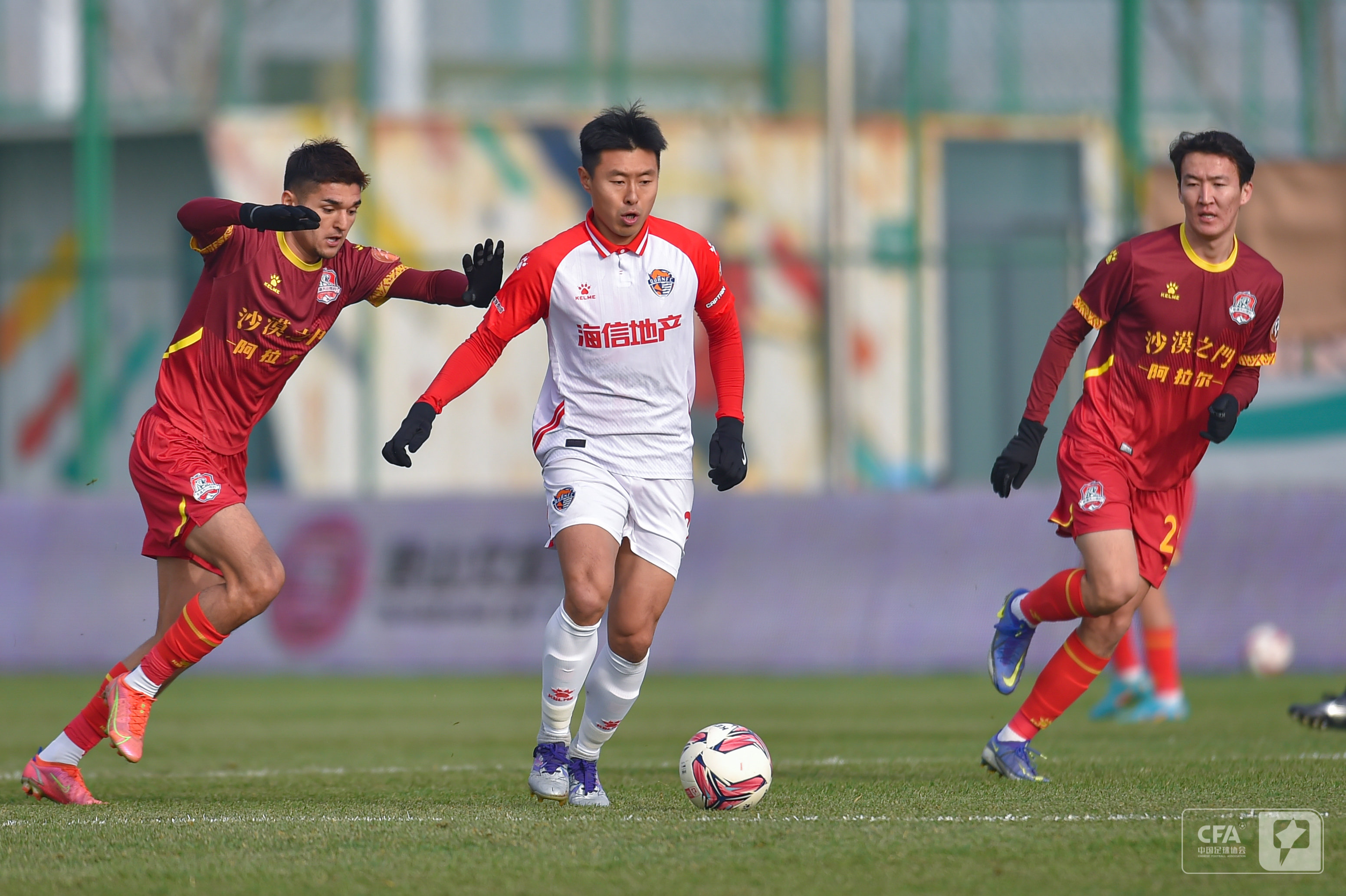 塔下强的英 塔下强的英